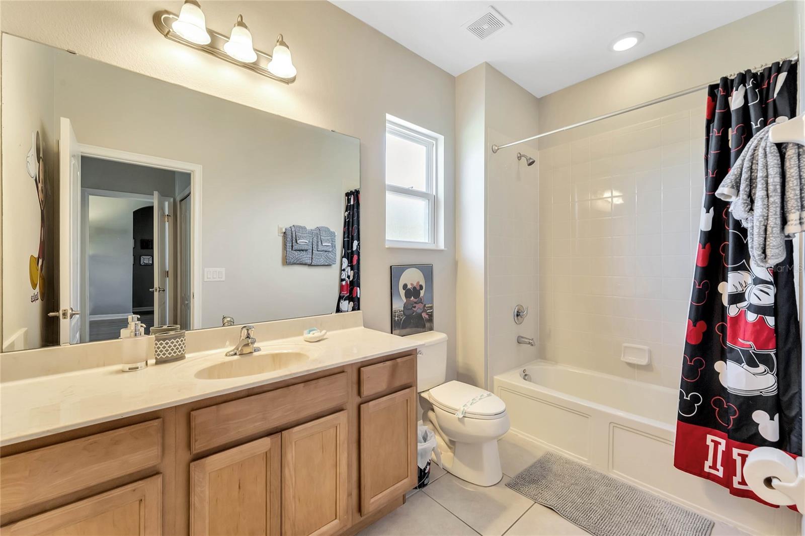 Image 24 of 33 For 4348 Acorn Court