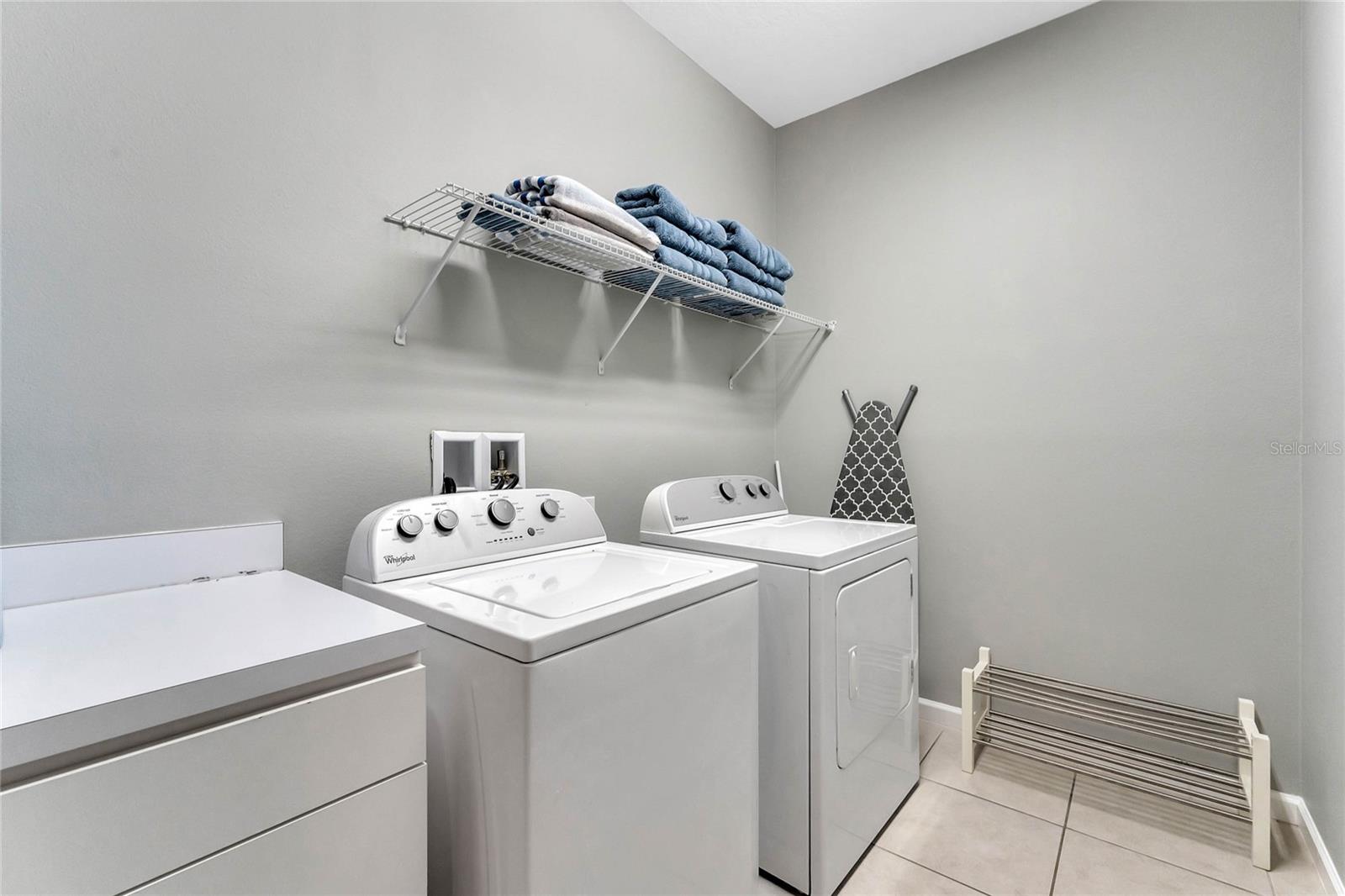 Image 28 of 33 For 4348 Acorn Court