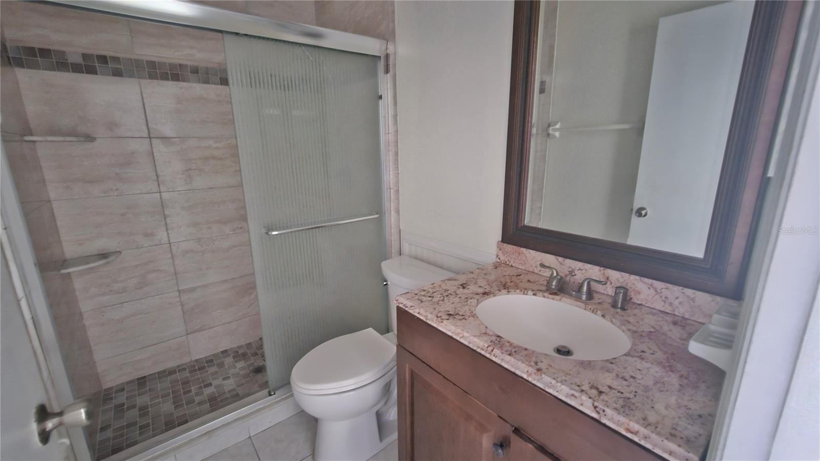 Image 13 of 21 For 616 Montego Bay Court S