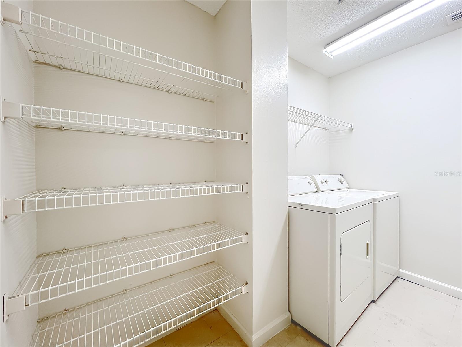 Image 30 of 49 For 12414 Baleria Cove 106