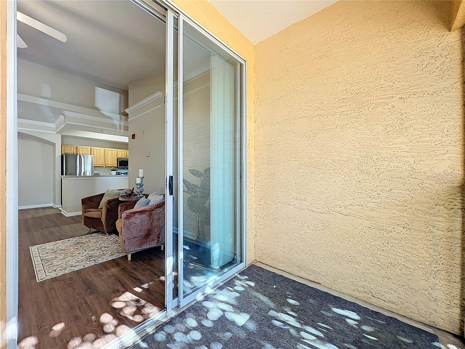 Image 31 of 49 For 12414 Baleria Cove 106