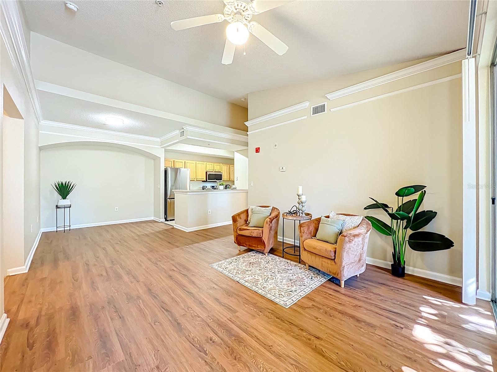 Image 5 of 49 For 12414 Baleria Cove 106