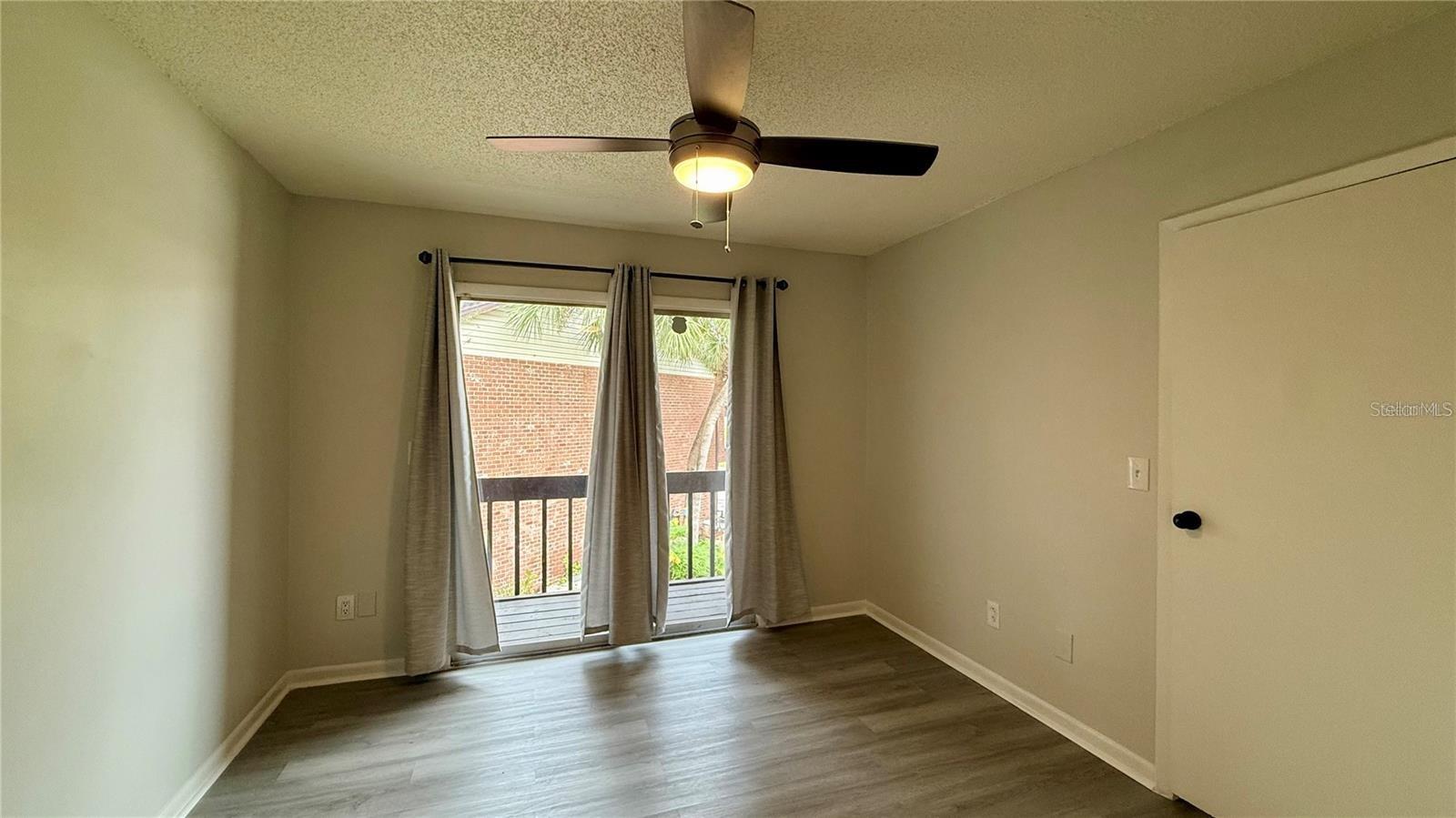 Image 14 of 22 For 2369 Tom Jones Street 8