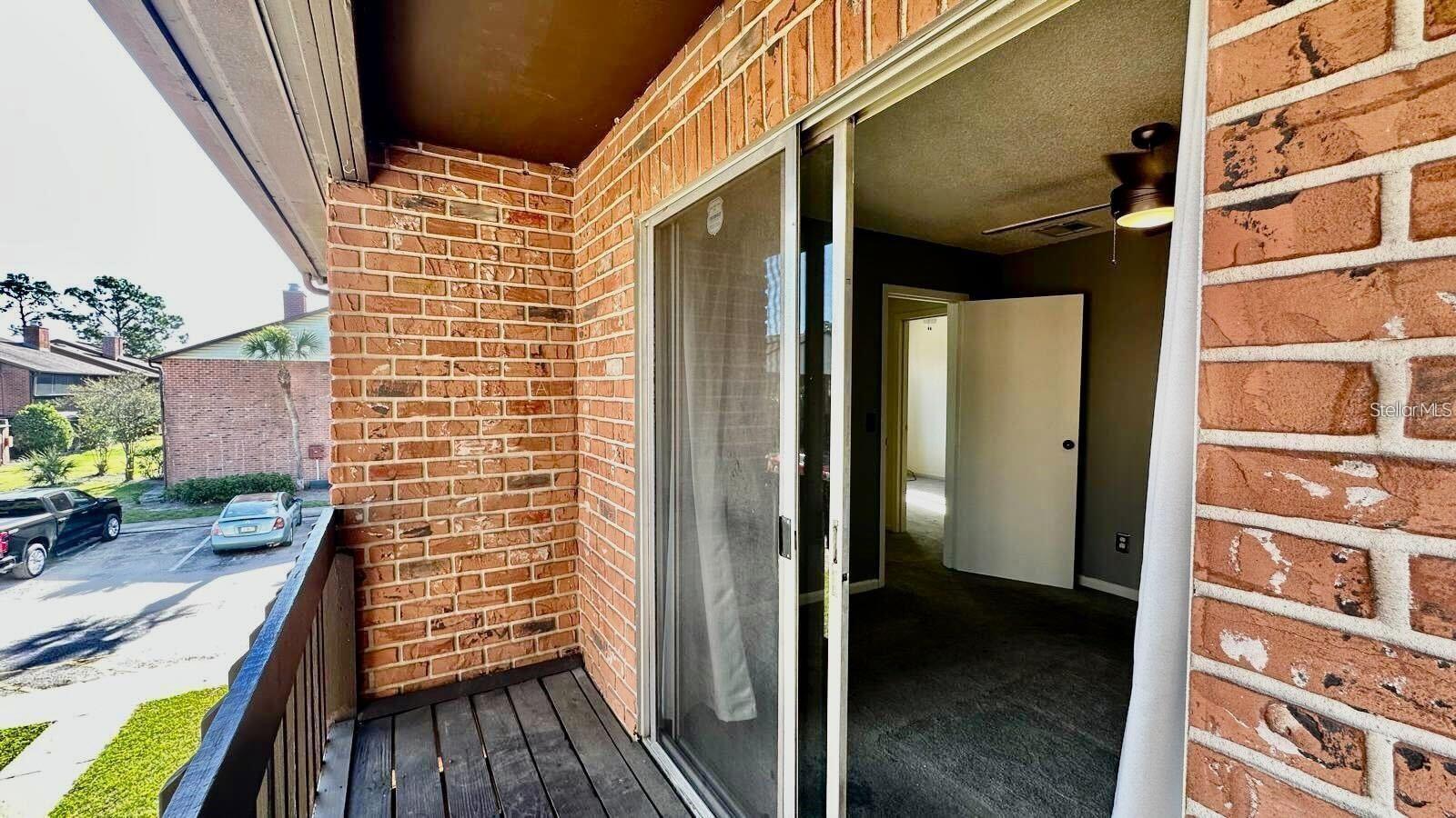 Image 19 of 22 For 2369 Tom Jones Street 8