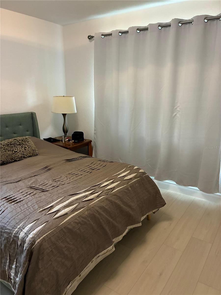 Image 7 of 12 For 6 Orion Avenue