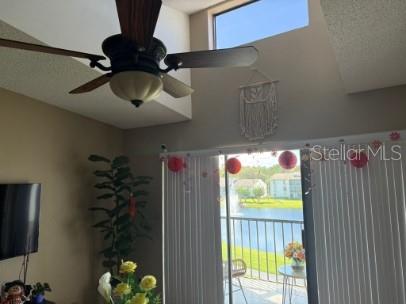 Image 3 of 11 For 8215 Sun Spring Circle 73