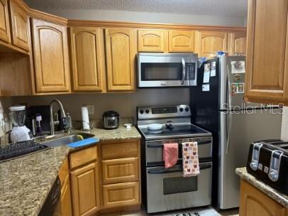 Image 4 of 11 For 8215 Sun Spring Circle 73