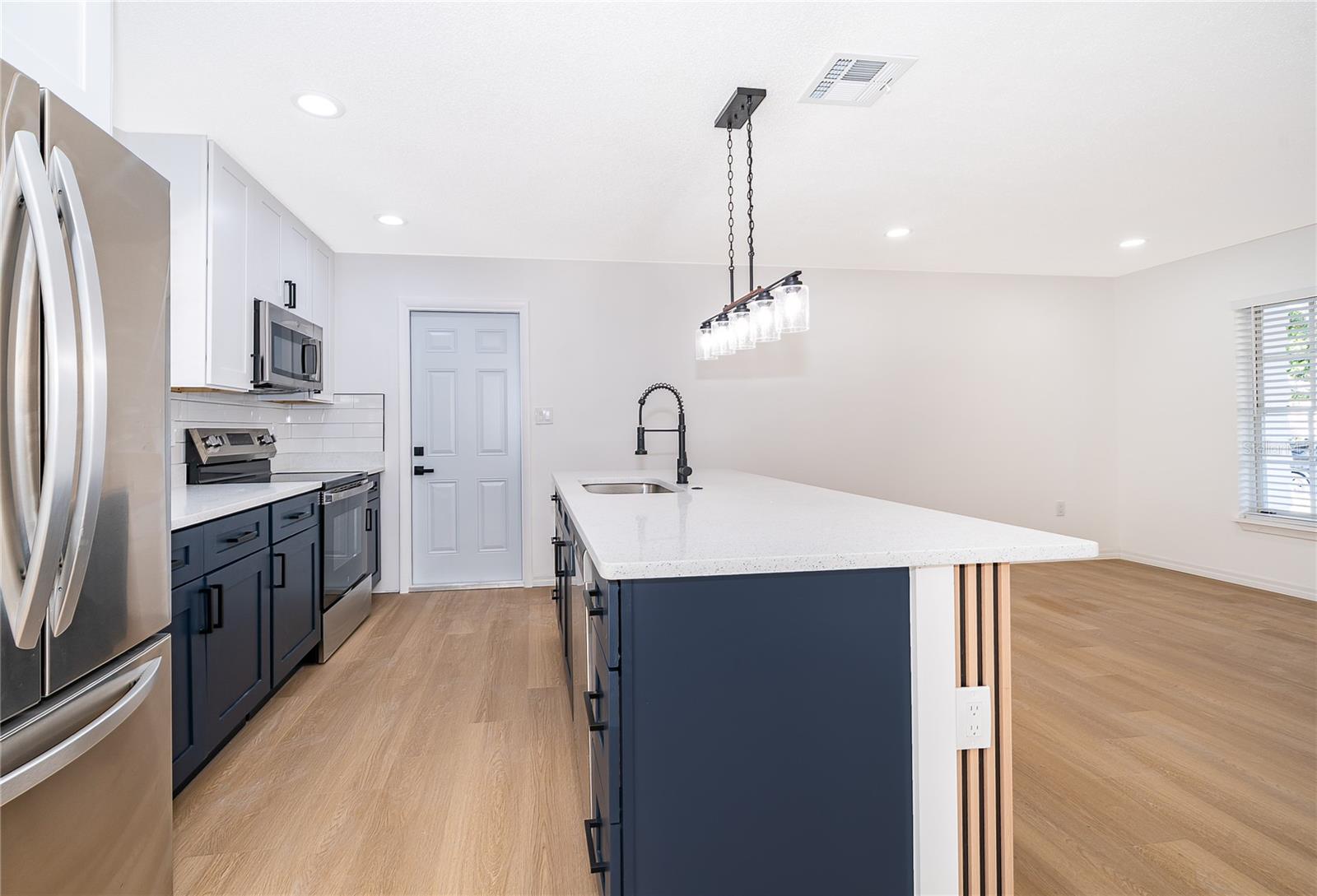 Image 15 of 32 For 6436 Inca Street