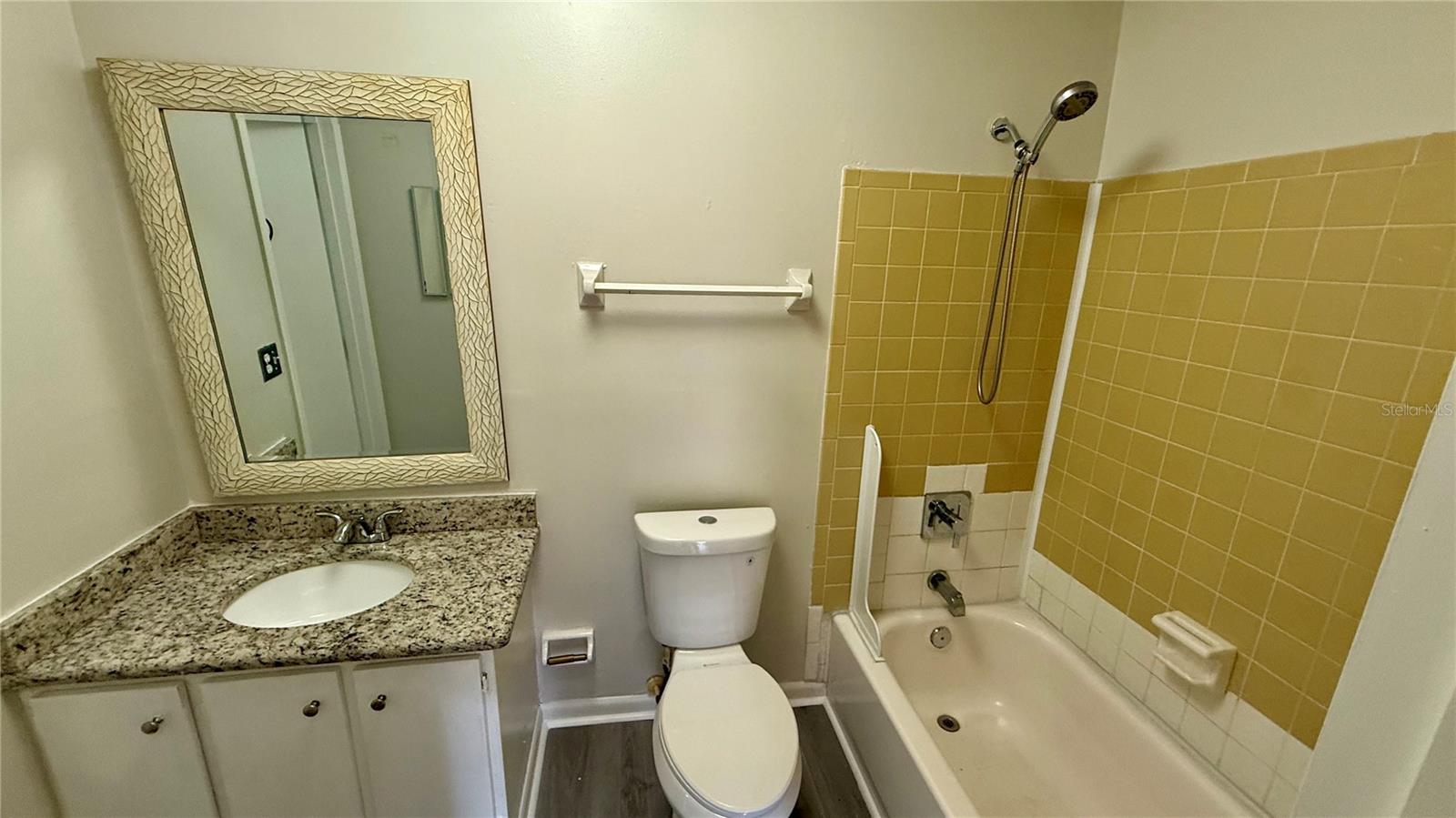 Image 17 of 24 For 2369 Tom Jones Street 8