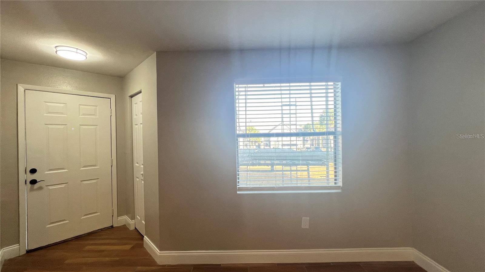 Image 10 of 31 For 3038 Parkway Boulevard 204