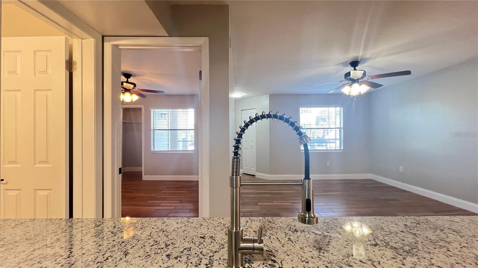 Image 16 of 31 For 3038 Parkway Boulevard 204