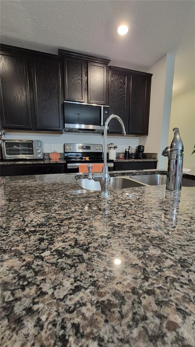 Image 6 of 45 For 1739 Kato Way