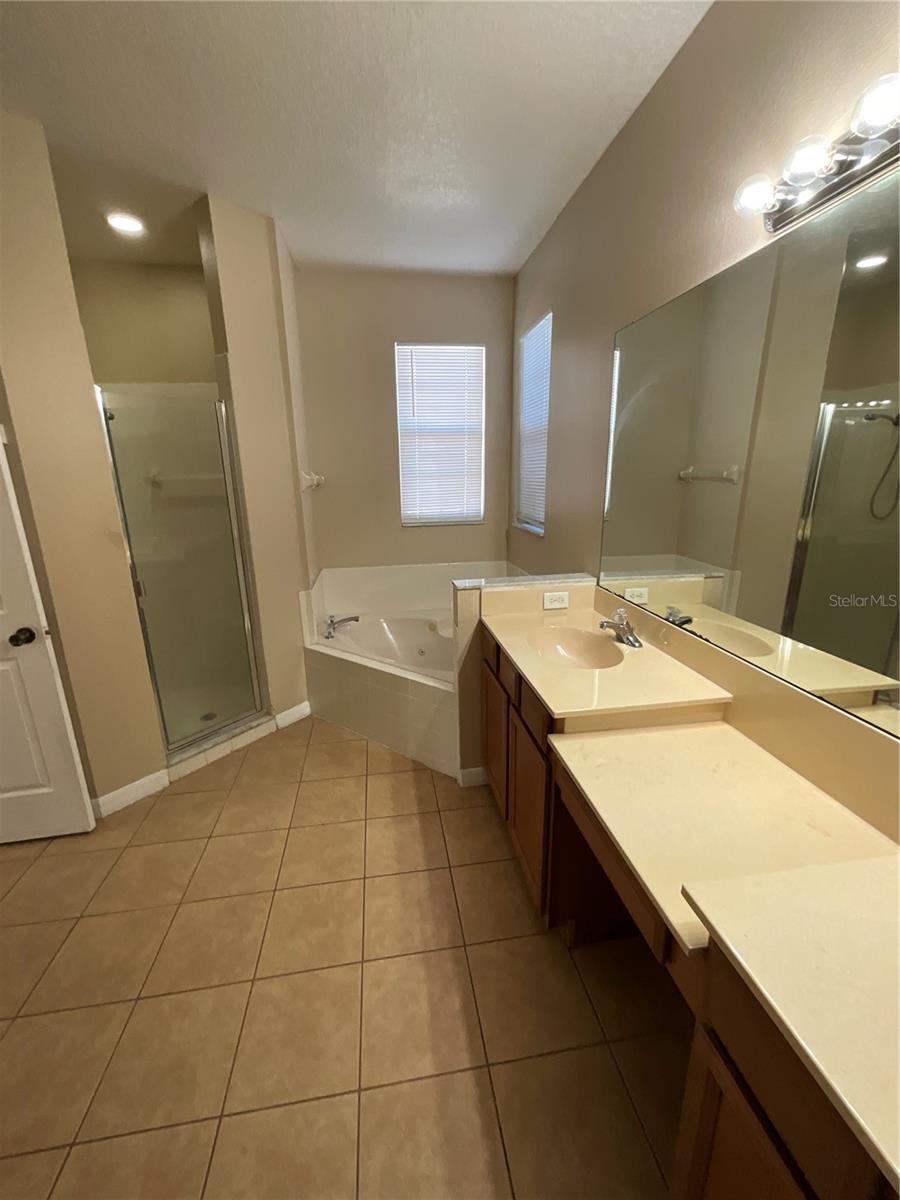 Image 20 of 36 For 2600 Lutza Way