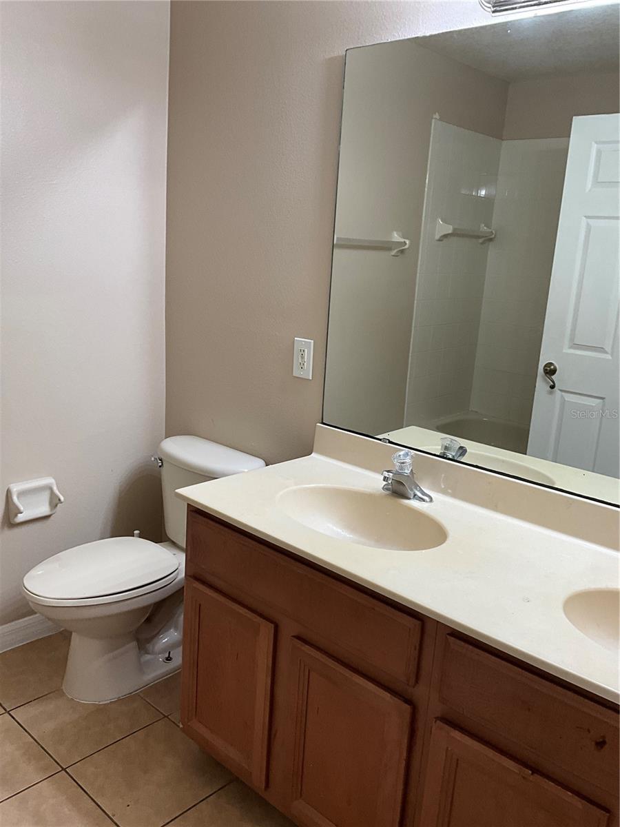 Image 25 of 36 For 2600 Lutza Way