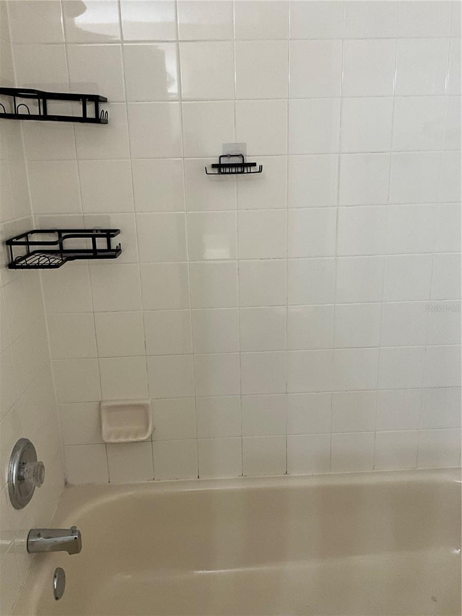 Image 26 of 36 For 2600 Lutza Way