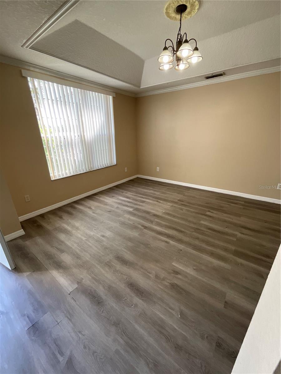 Image 6 of 36 For 2600 Lutza Way