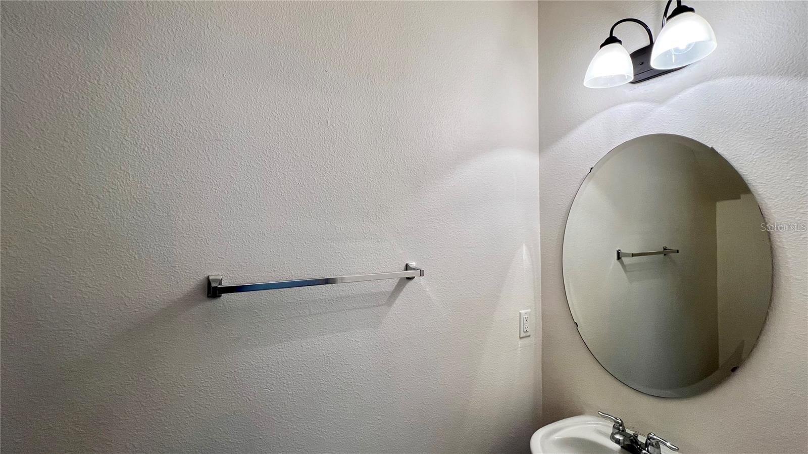 Image 13 of 73 For 3721 Maidencain Street