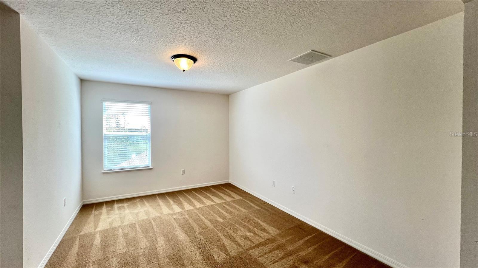 Image 34 of 73 For 3721 Maidencain Street