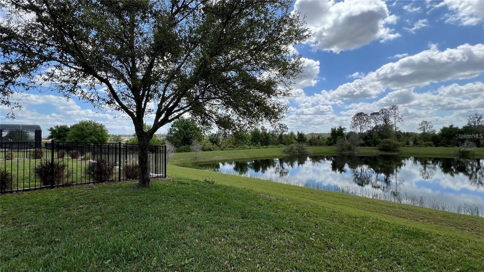 Image 6 of 73 For 3721 Maidencain Street