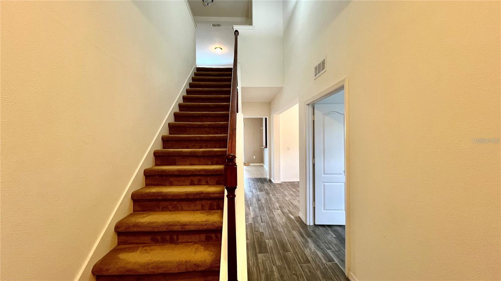 Image 9 of 73 For 3721 Maidencain Street