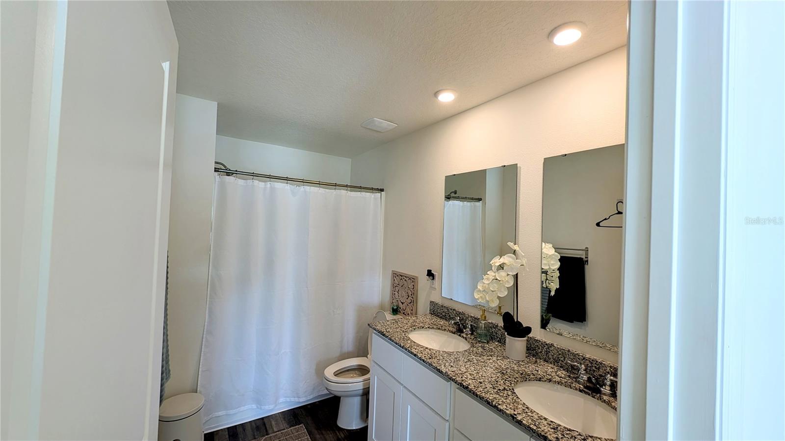 Image 10 of 25 For 4232 Lavender Court