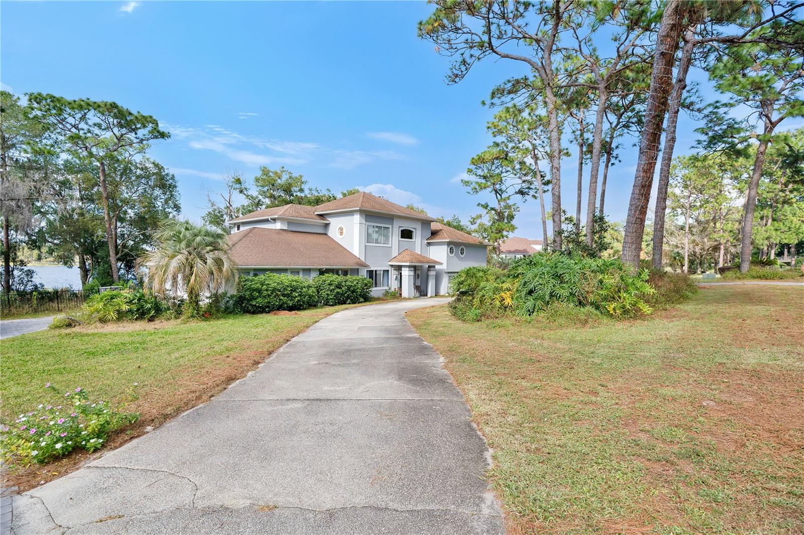 Image 5 of 67 For 9 Stone Gate N