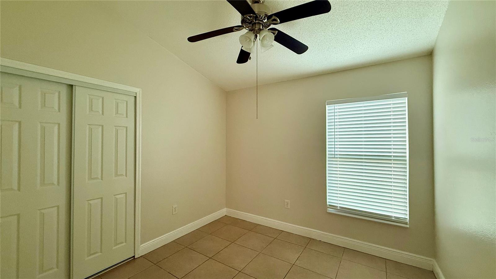 Image 10 of 20 For 2413 Sonja Court