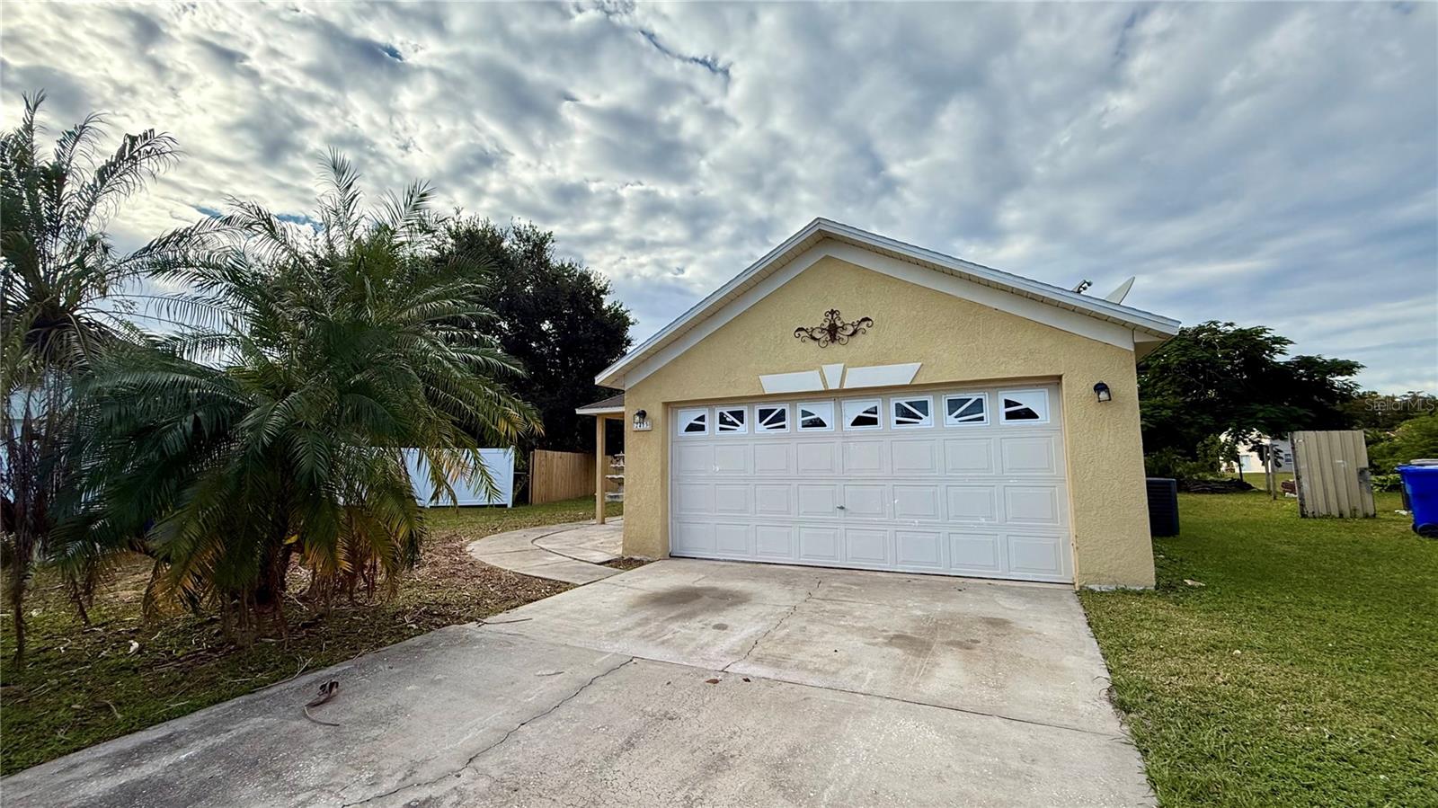 Image 16 of 20 For 2413 Sonja Court