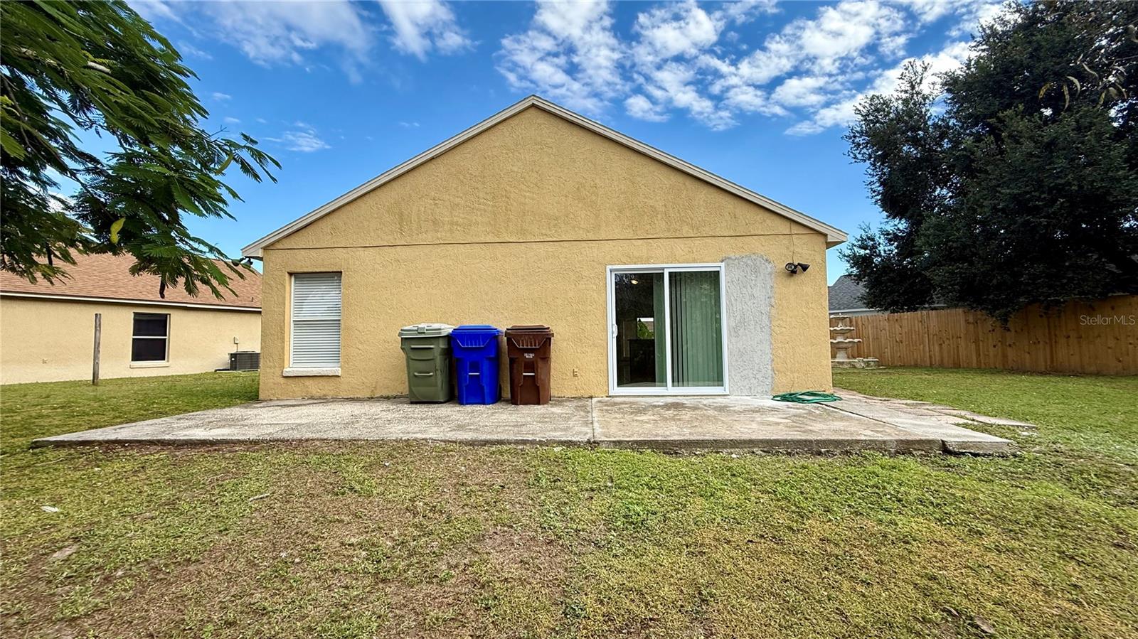 Image 19 of 20 For 2413 Sonja Court