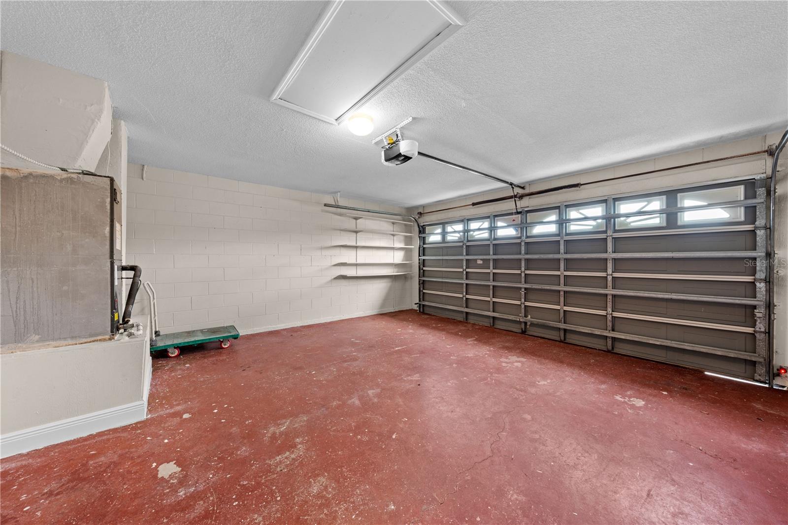 Image 29 of 39 For 2413 Sonja Court