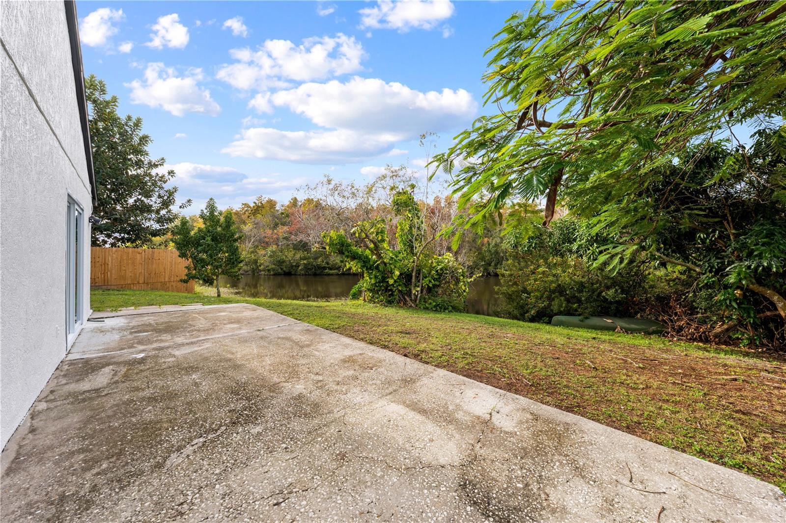 Image 33 of 39 For 2413 Sonja Court