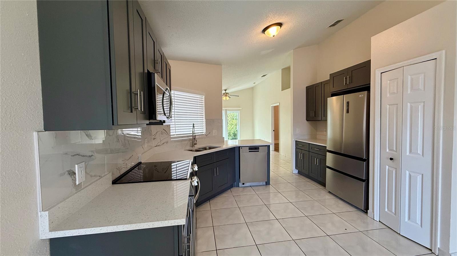 Image 4 of 20 For 2413 Sonja Court