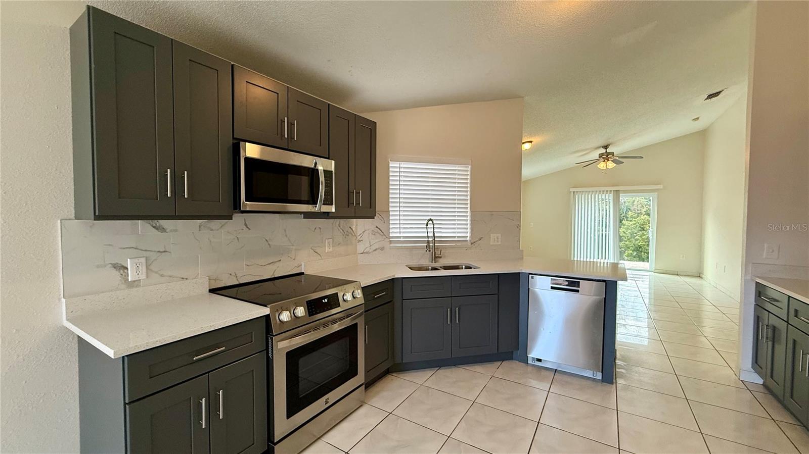 Image 5 of 20 For 2413 Sonja Court