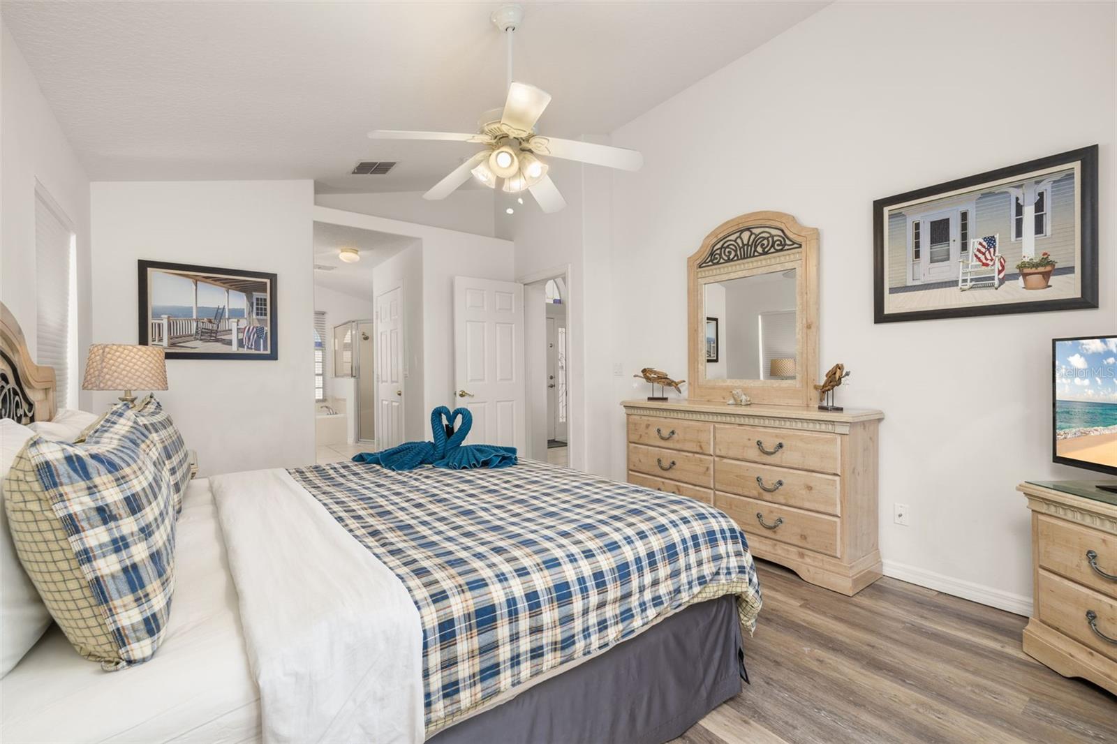 Image 13 of 85 For 16313 Egret Hill Street