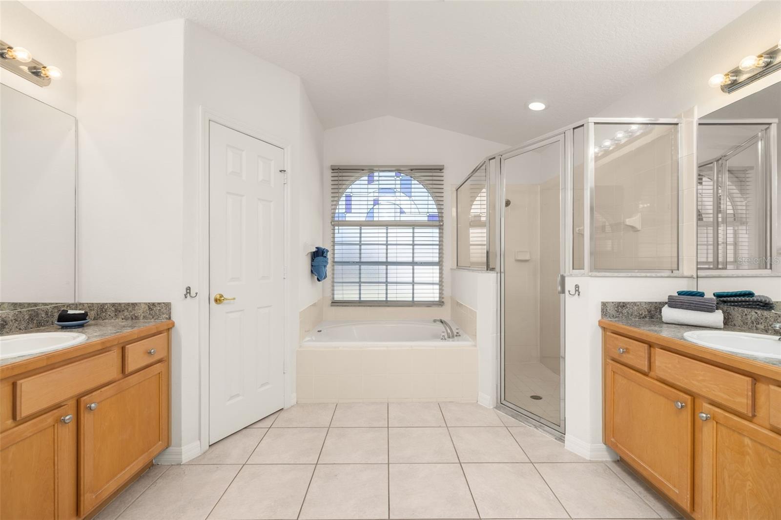 Image 15 of 85 For 16313 Egret Hill Street