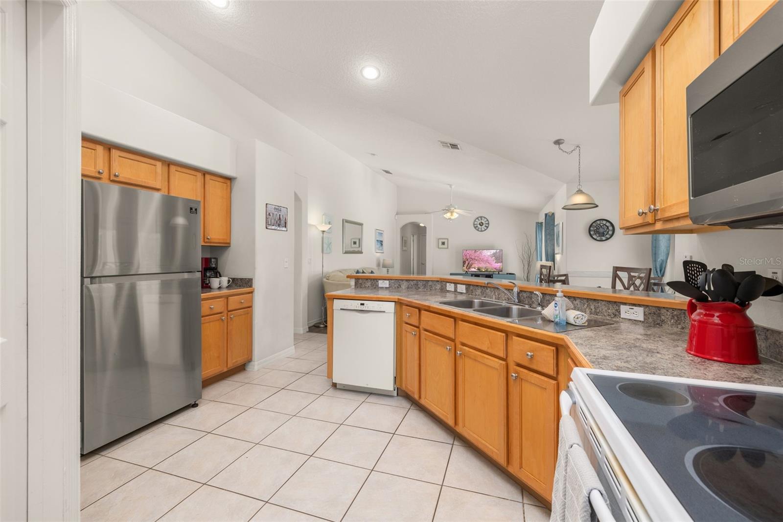 Image 23 of 85 For 16313 Egret Hill Street