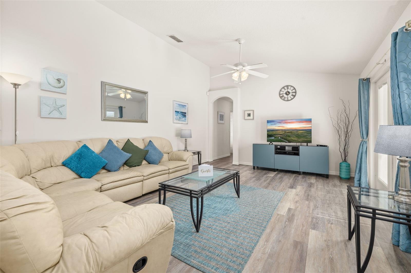 Image 27 of 85 For 16313 Egret Hill Street