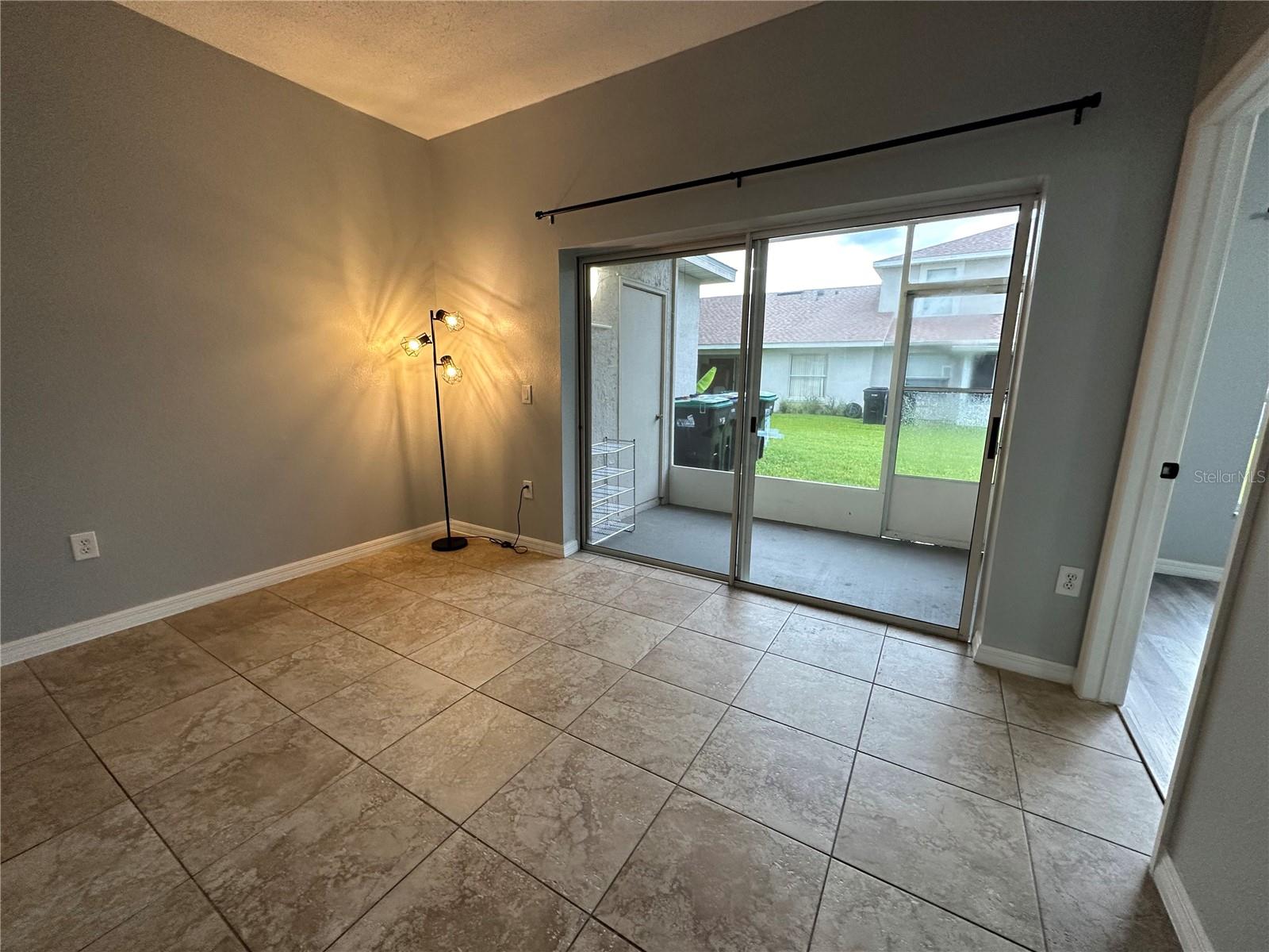 Image 26 of 39 For 14572 Laguna Beach Circle