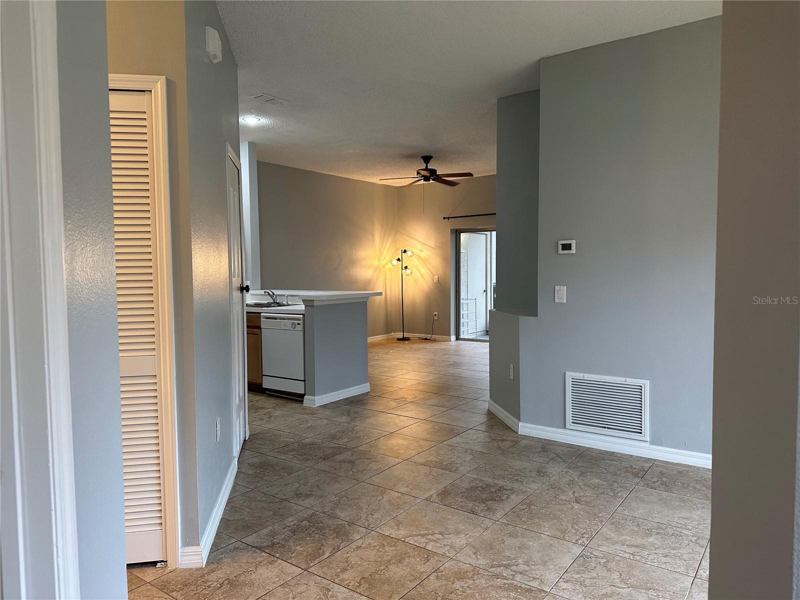 Image 30 of 39 For 14572 Laguna Beach Circle