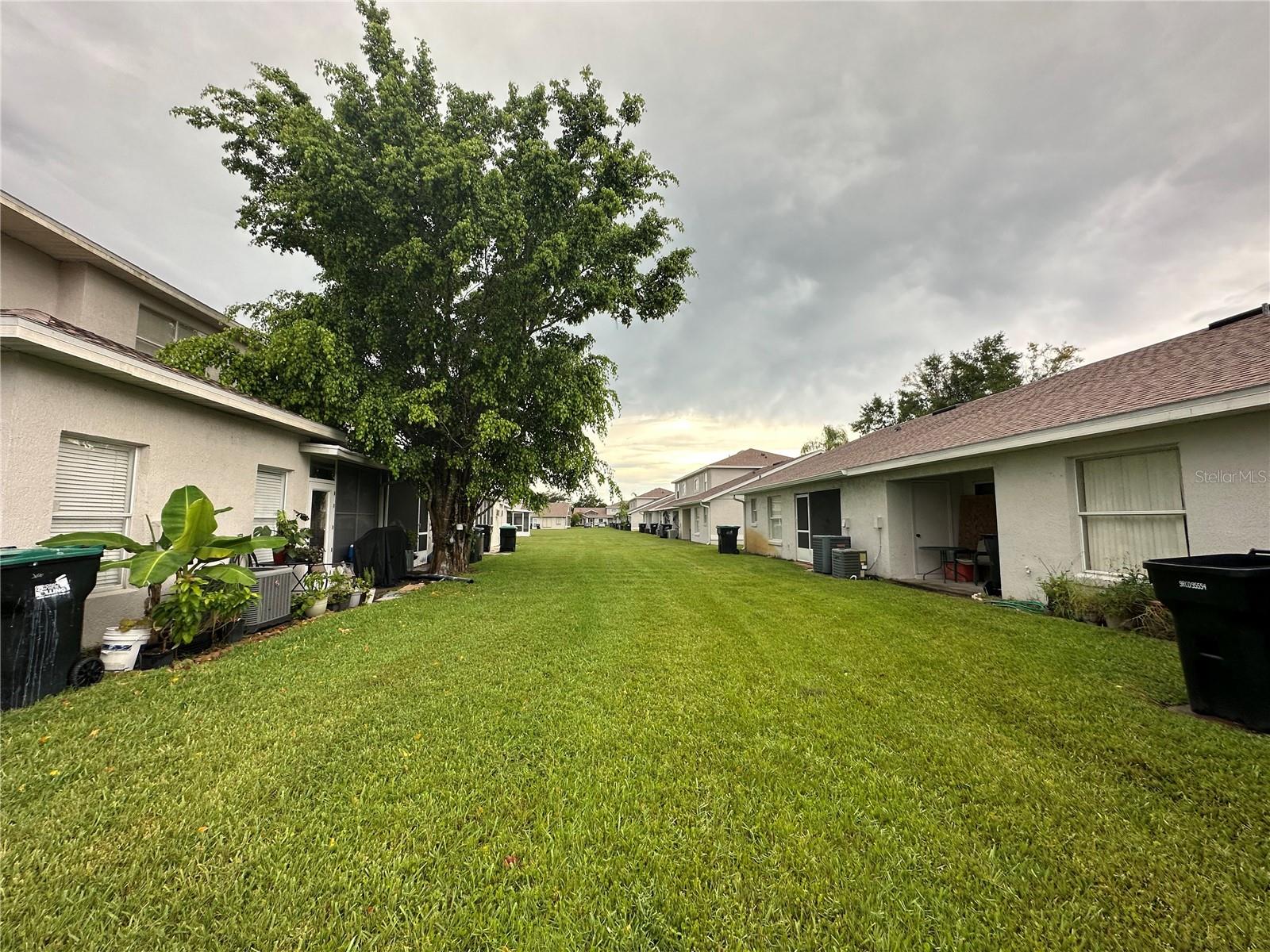 Image 8 of 39 For 14572 Laguna Beach Circle