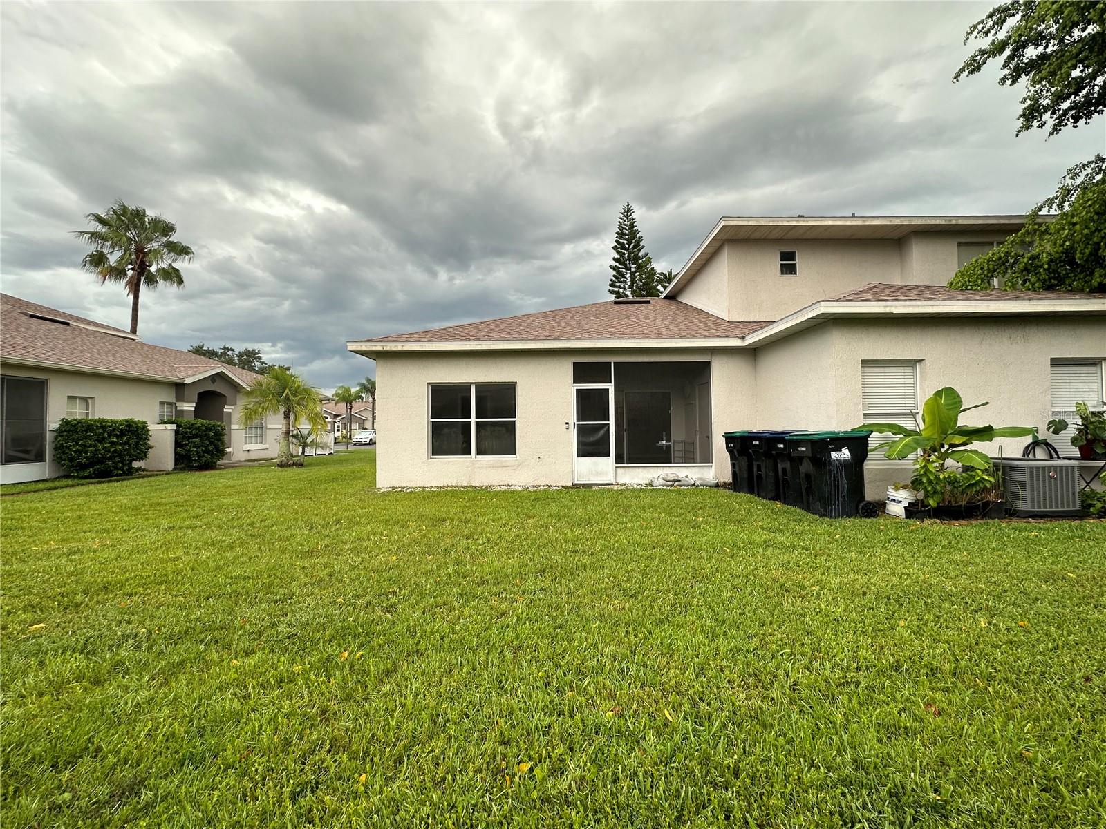Image 9 of 39 For 14572 Laguna Beach Circle