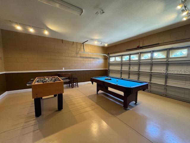 Image 25 of 35 For 8212 Fan Palm Way