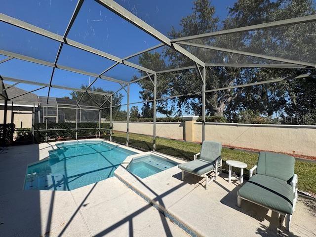 Image 7 of 35 For 8212 Fan Palm Way