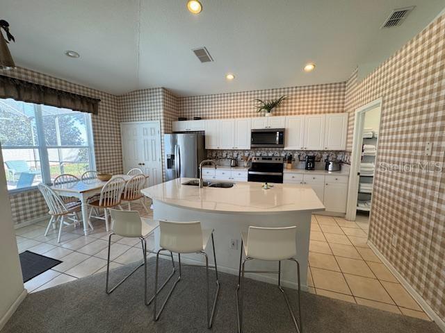 Image 9 of 35 For 8212 Fan Palm Way