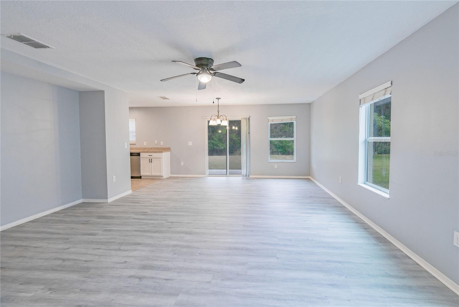 Image 5 of 16 For 1536 Nature Trail