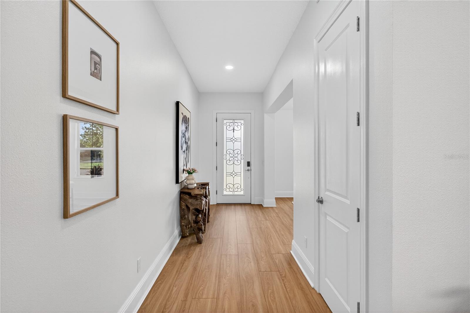 Image 10 of 100 For 16689 Broadwater Avenue