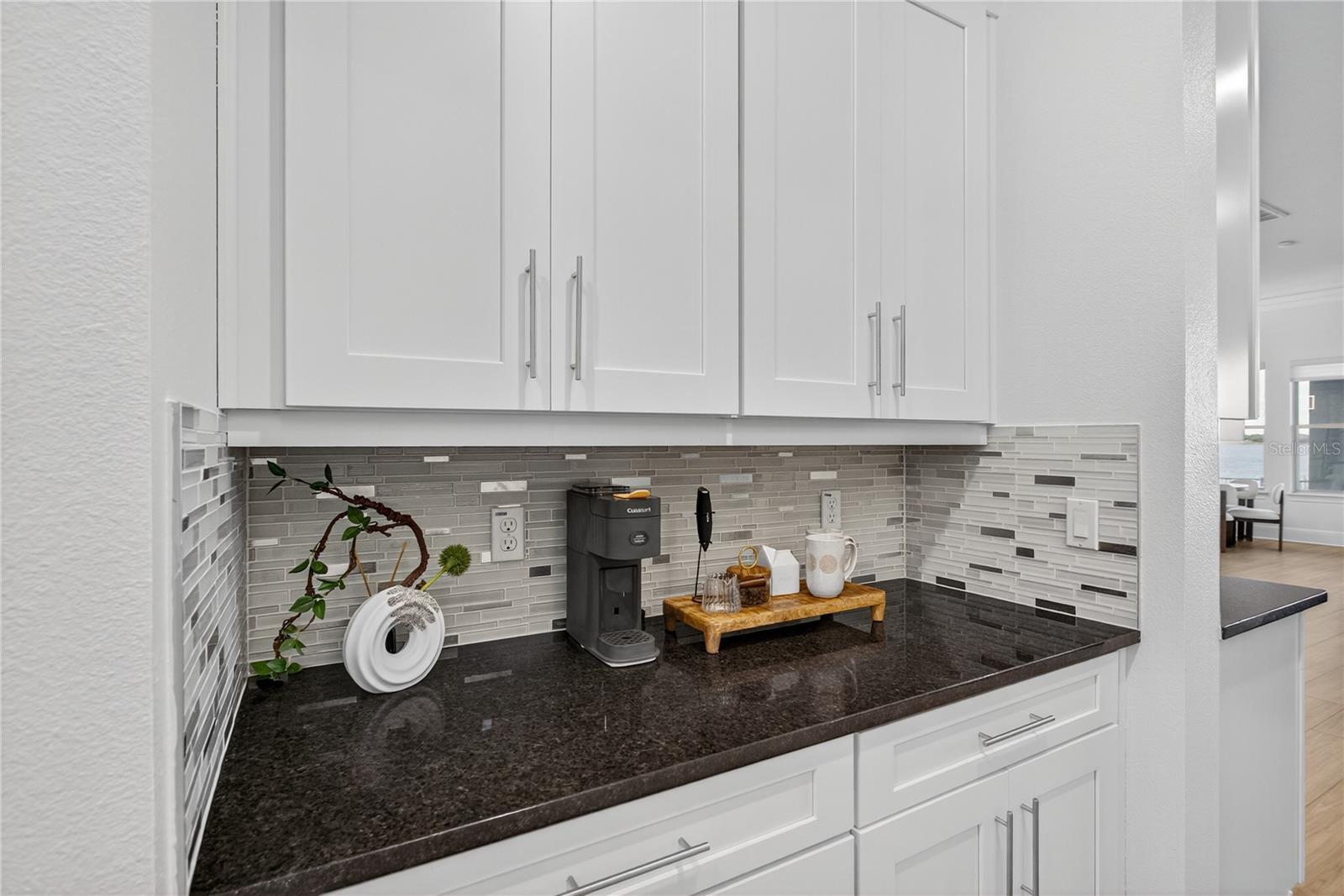 Image 16 of 100 For 16689 Broadwater Avenue