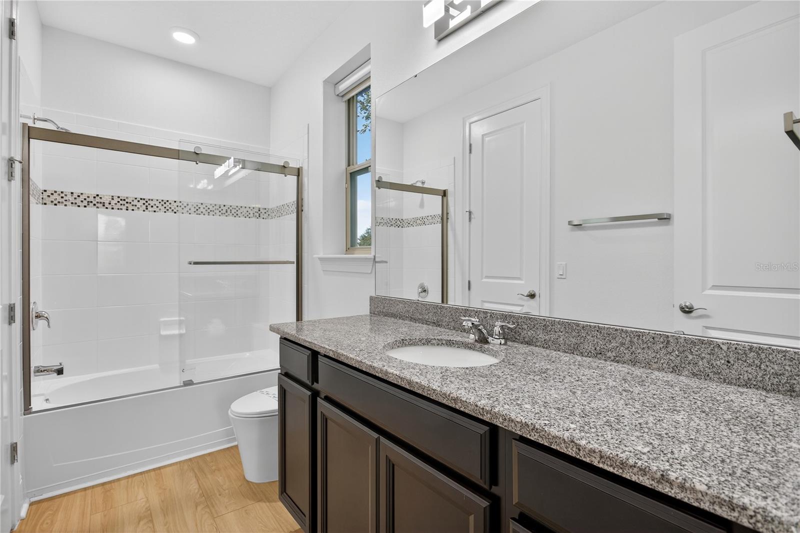 Image 60 of 100 For 16689 Broadwater Avenue