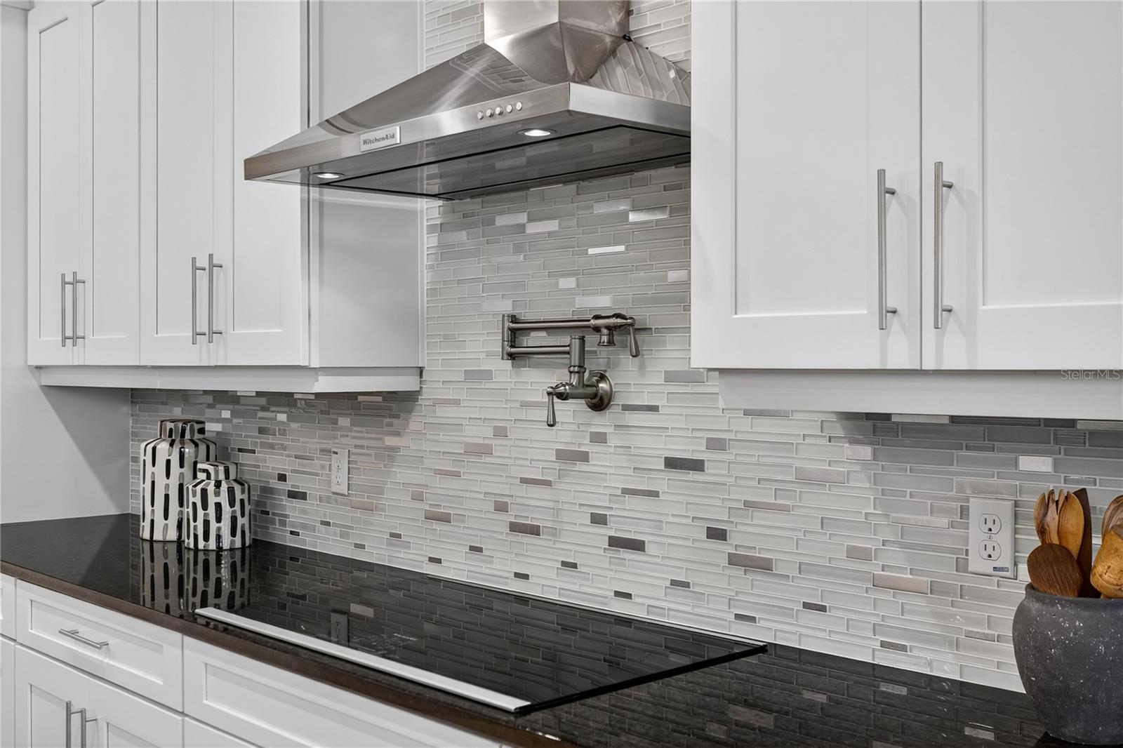 Image 91 of 100 For 16689 Broadwater Avenue