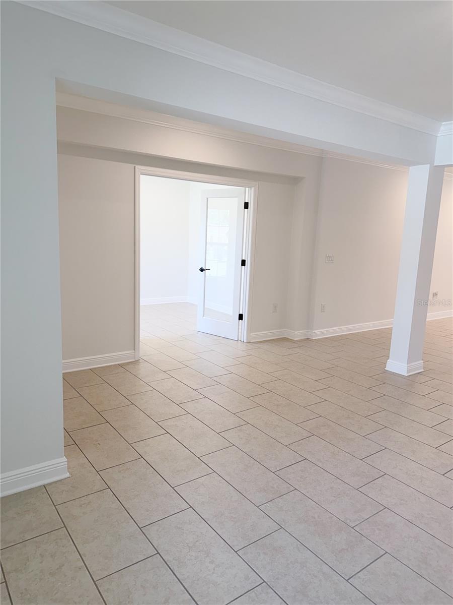 Image 9 of 28 For 12450 Fish Cove Drive